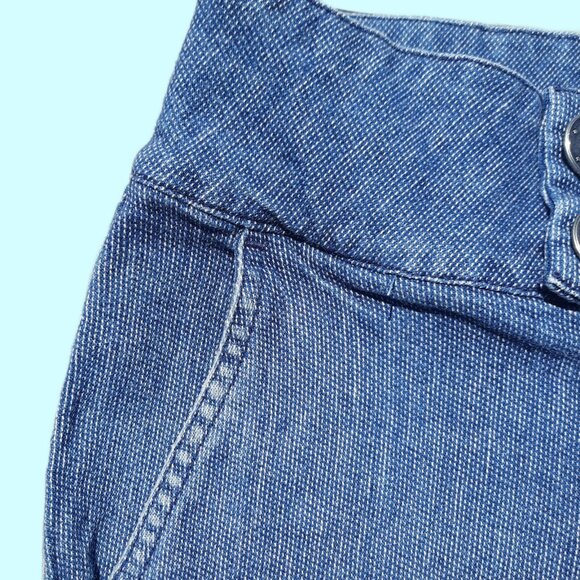 Y2K Micro Mini Denim Skirt Womens Size 9 Low Rise Flap Pockets Wide waistband - Picture 3 of 7